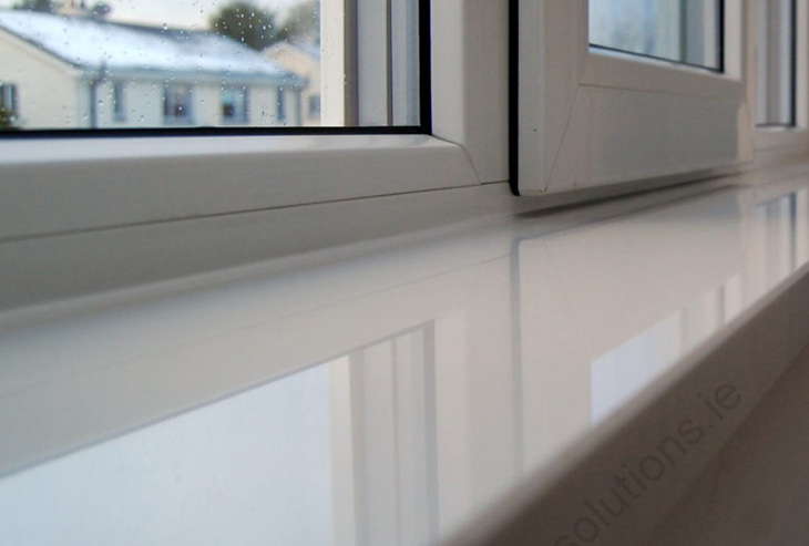 How to deglaze a Liniar uPVC window 